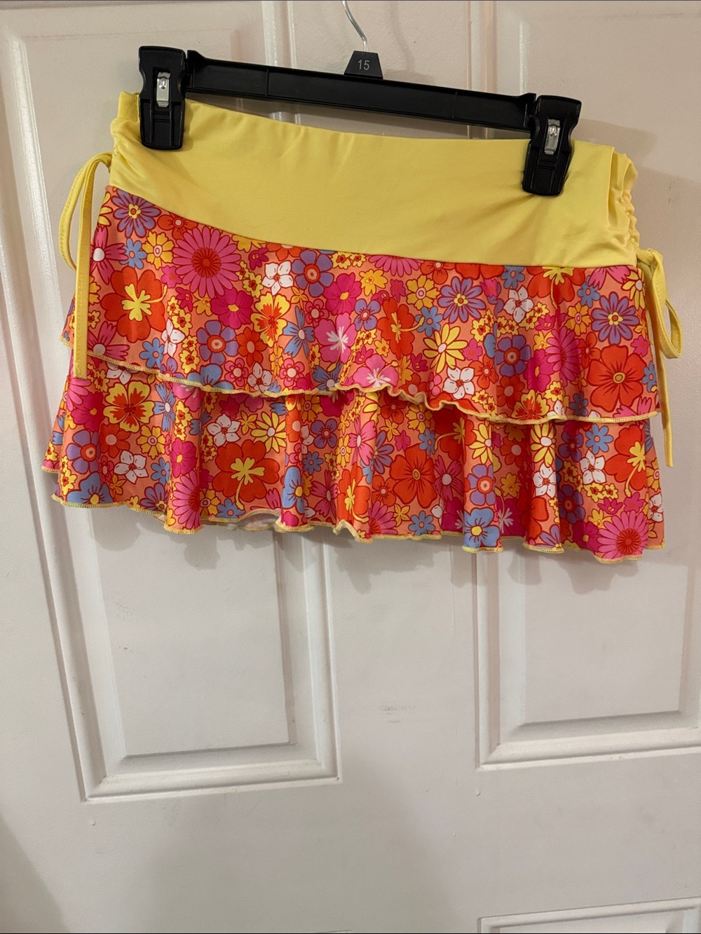 SHEIN Yellow Waistband Floral Ruffle Mini Skort